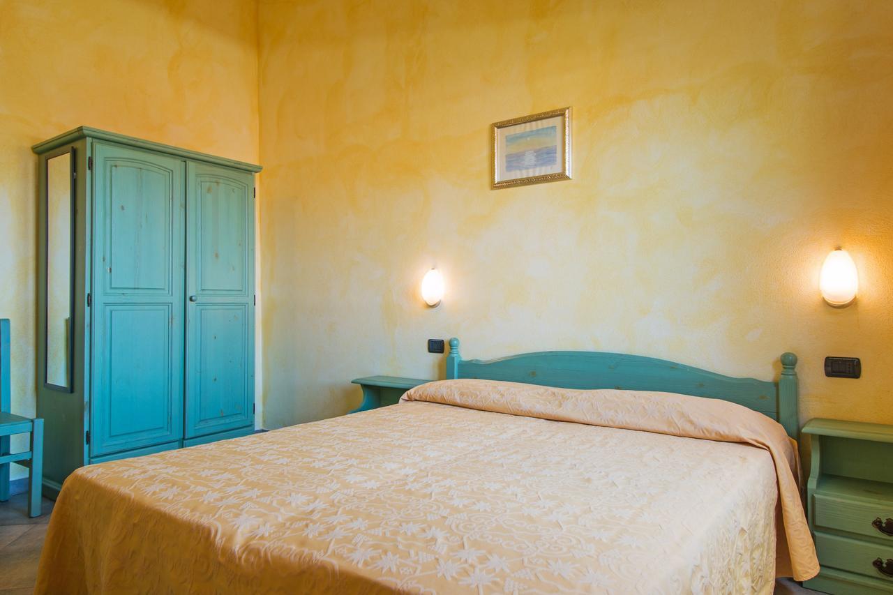 Residenza Gli Ontani Otel Orosei Dış mekan fotoğraf