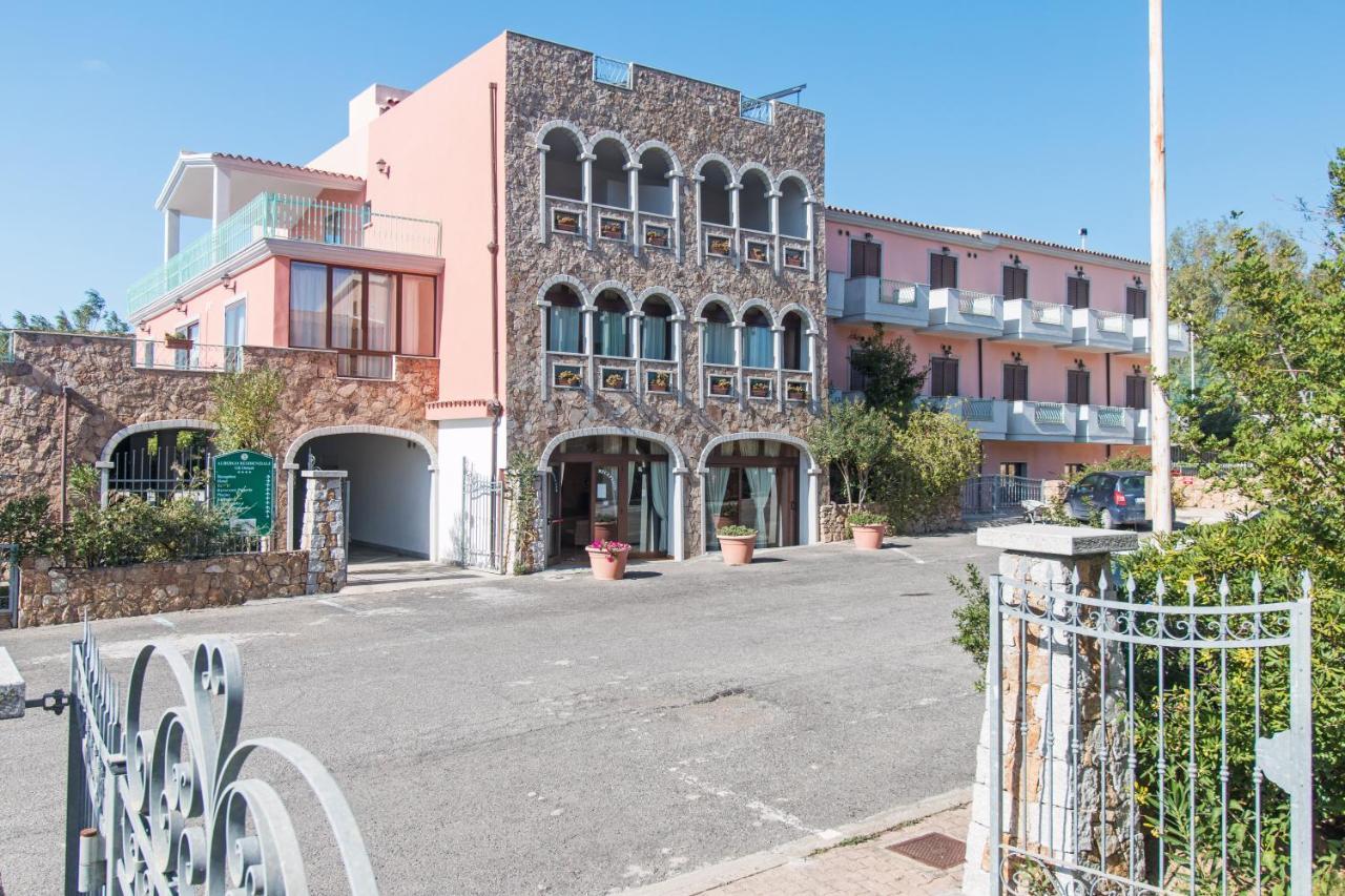 Residenza Gli Ontani Otel Orosei Dış mekan fotoğraf