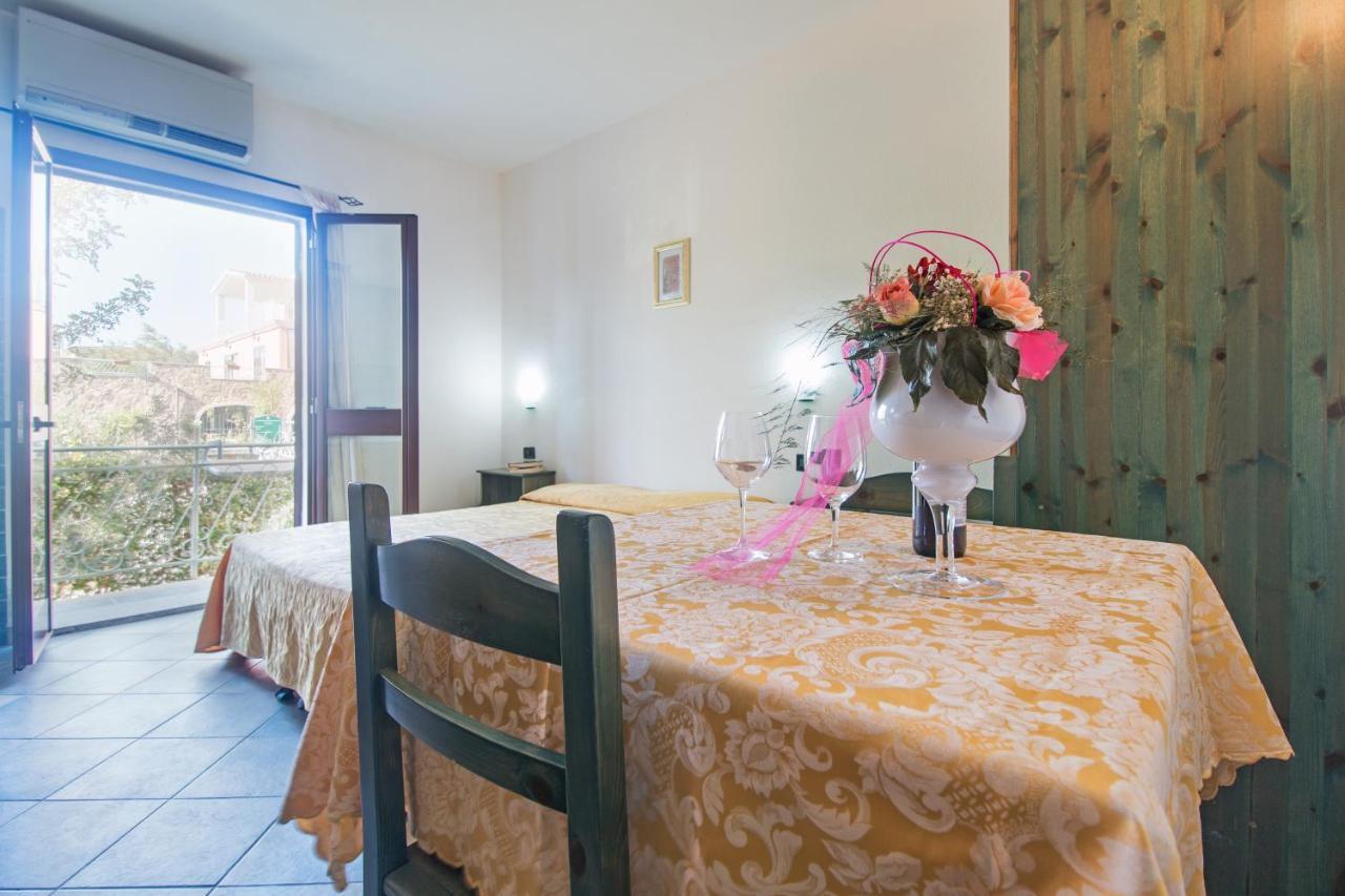 Residenza Gli Ontani Otel Orosei Dış mekan fotoğraf