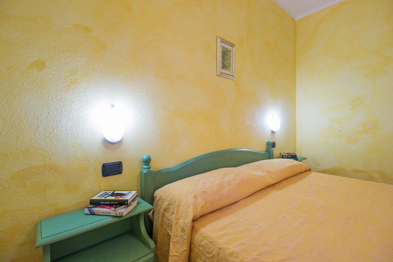 Residenza Gli Ontani Otel Orosei Dış mekan fotoğraf