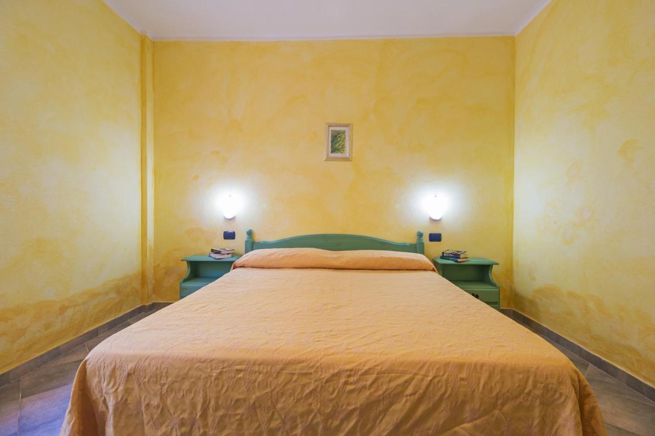 Residenza Gli Ontani Otel Orosei Dış mekan fotoğraf