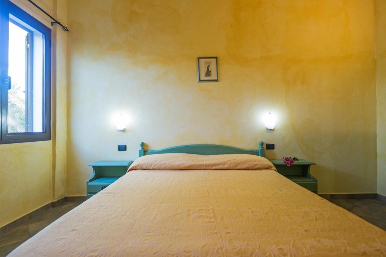 Residenza Gli Ontani Otel Orosei Dış mekan fotoğraf